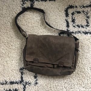 Men’s Fossil messenger bag